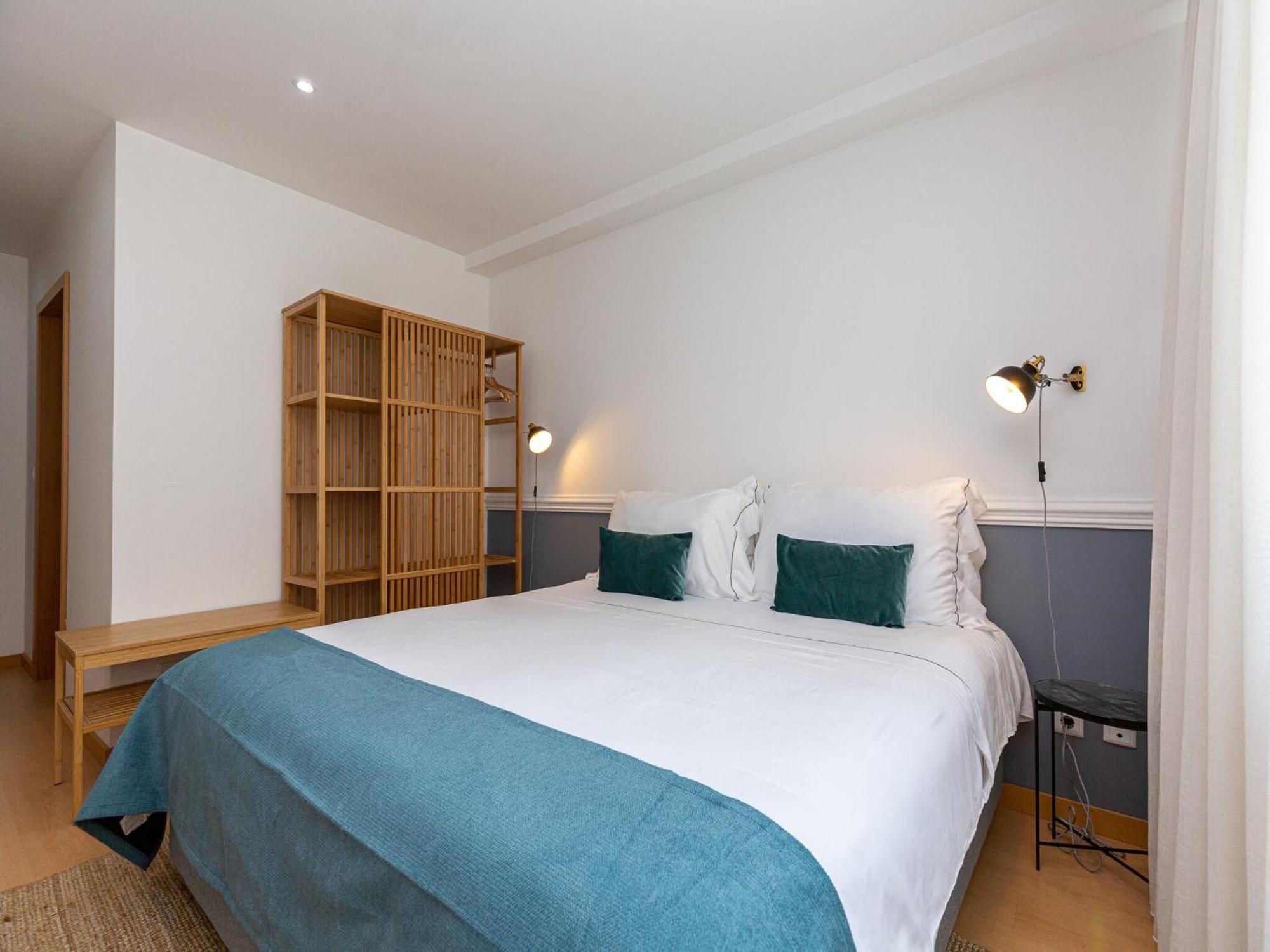 Contemporary For Two Guests * Porto
